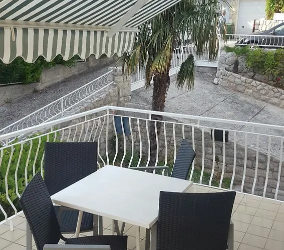 Apartmán With Parking Space - Crikvenica - 5475 Selce